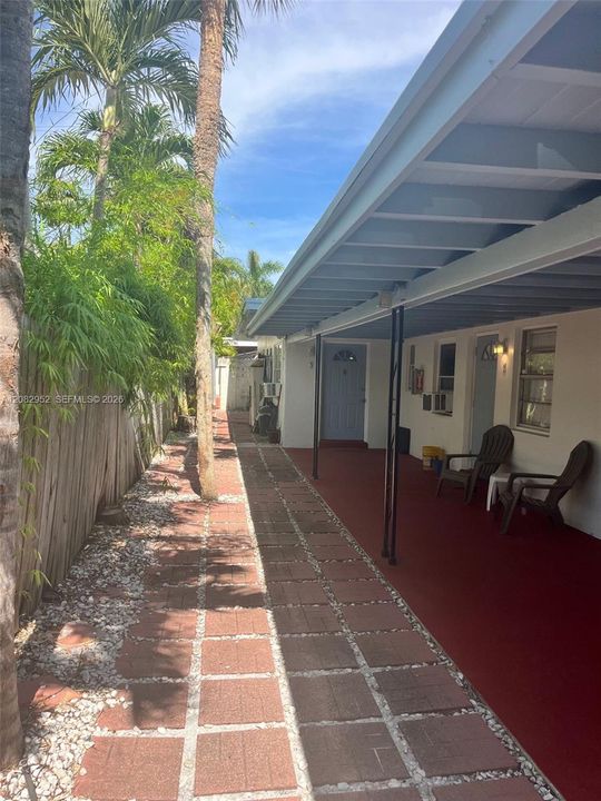 En Renta: $2,550 (1 camas, 1 baños, 2238 Pies cuadrados)