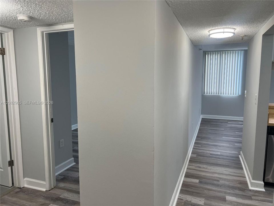 For Rent: $2,650 (2 beds, 2 baths, 914 Square Feet)