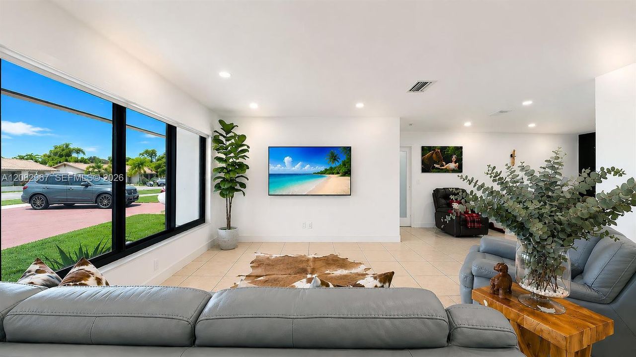 Active With Contract: $879,000 (4 beds, 3 baths, 2069 Square Feet)