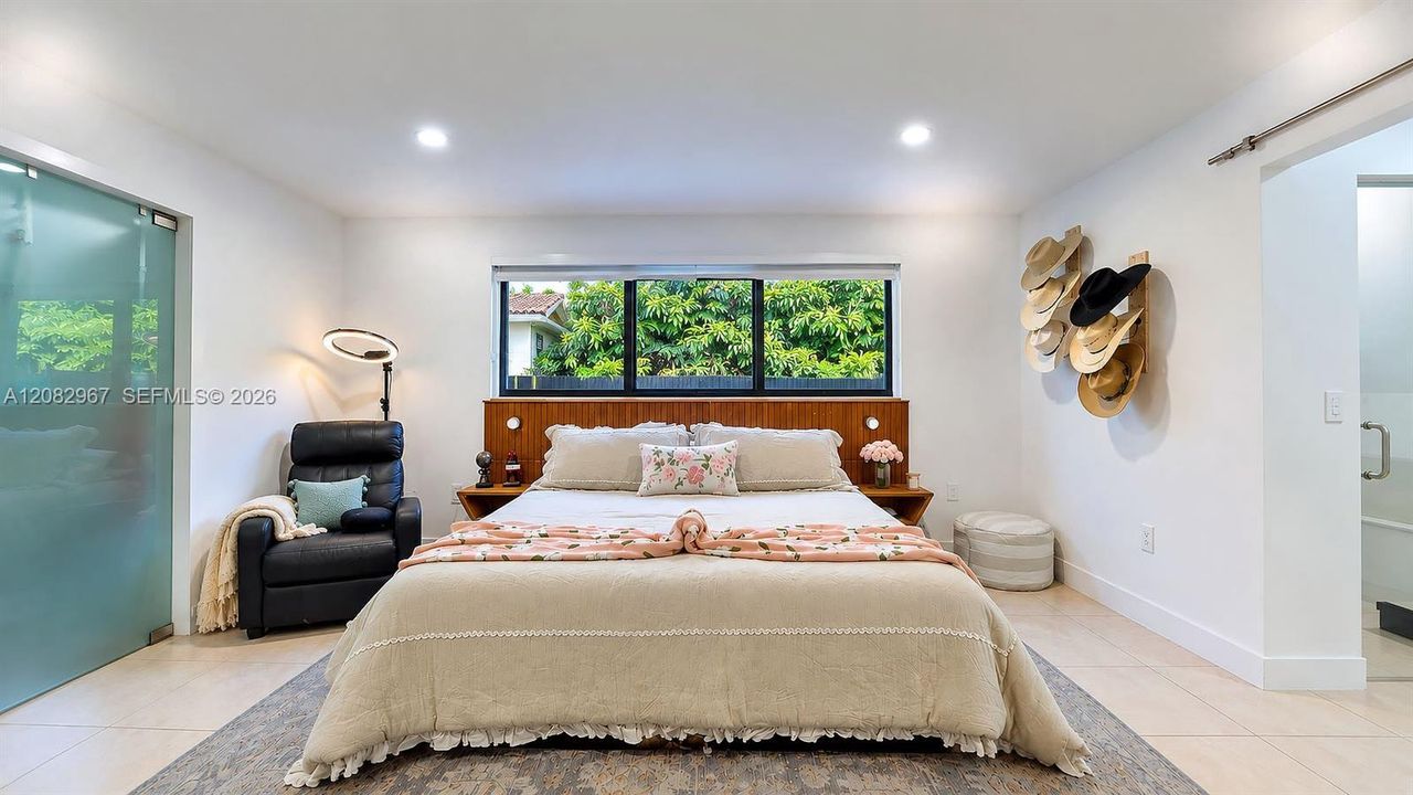 Active With Contract: $879,000 (4 beds, 3 baths, 2069 Square Feet)