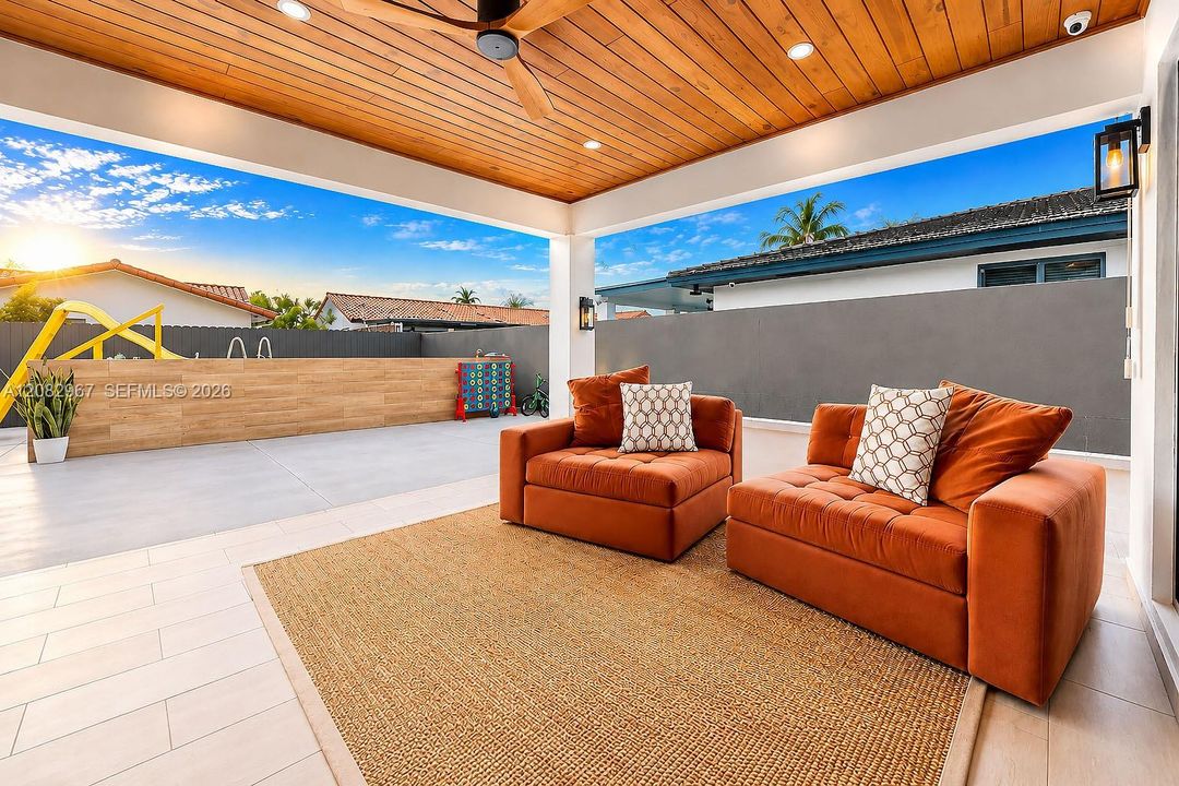 Active With Contract: $879,000 (4 beds, 3 baths, 2069 Square Feet)