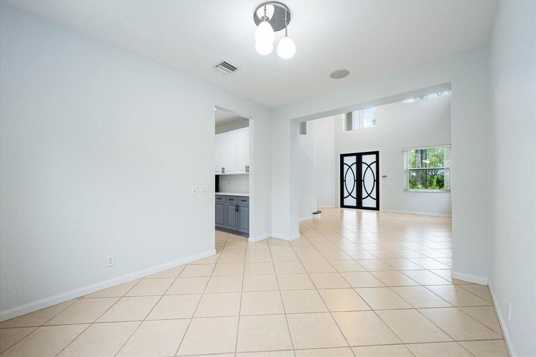 09-890 Hawthorn Terrace, Weston-13
