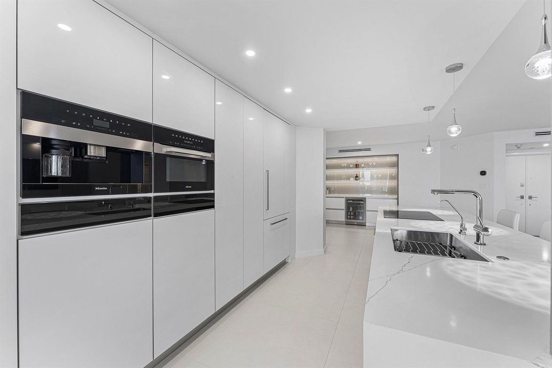 009-550SouthOceanBoulevard-906-BocaRaton