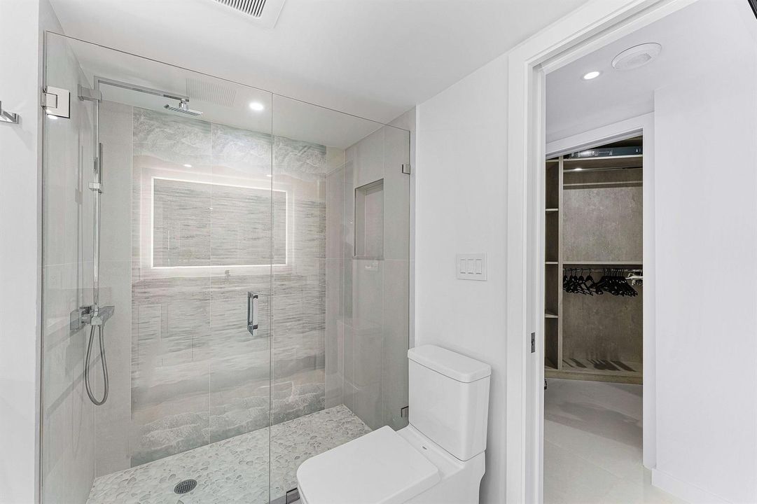 018-550SouthOceanBoulevard-906-BocaRaton