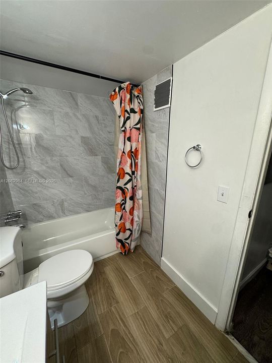 En Venta: $145,000 (1 camas, 1 baños, 730 Pies cuadrados)
