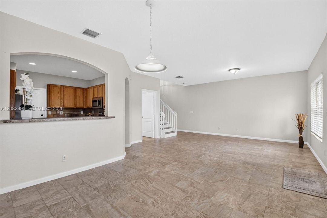 For Sale: $423,900 (3 beds, 2 baths, 1748 Square Feet)