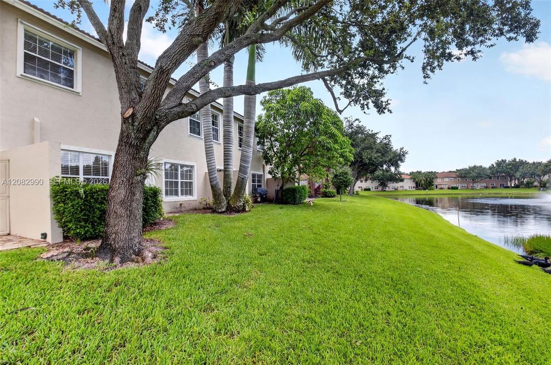 For Sale: $423,900 (3 beds, 2 baths, 1748 Square Feet)