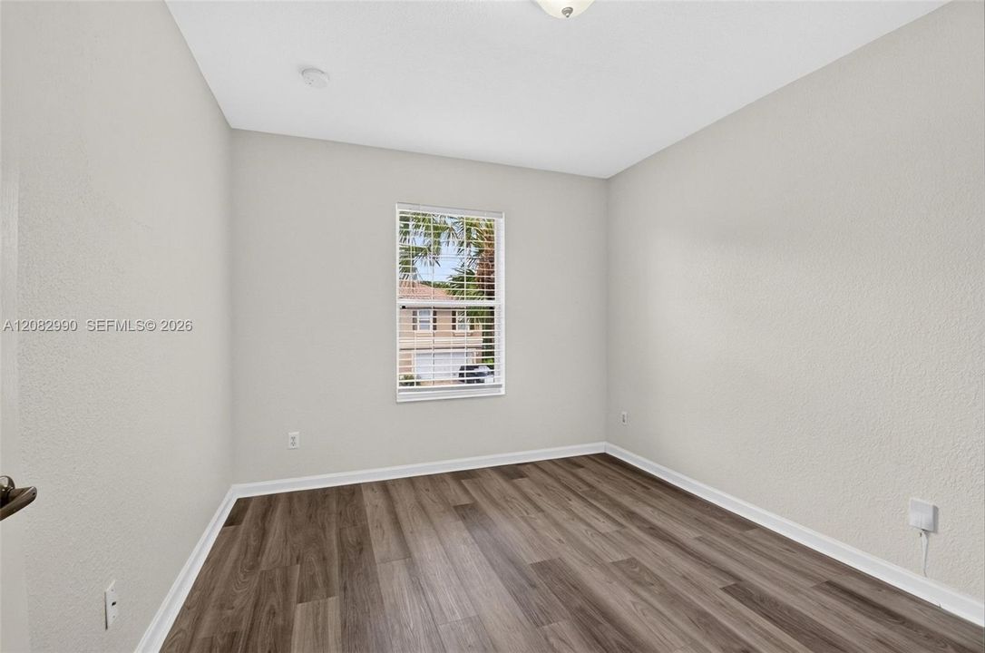 For Sale: $423,900 (3 beds, 2 baths, 1748 Square Feet)