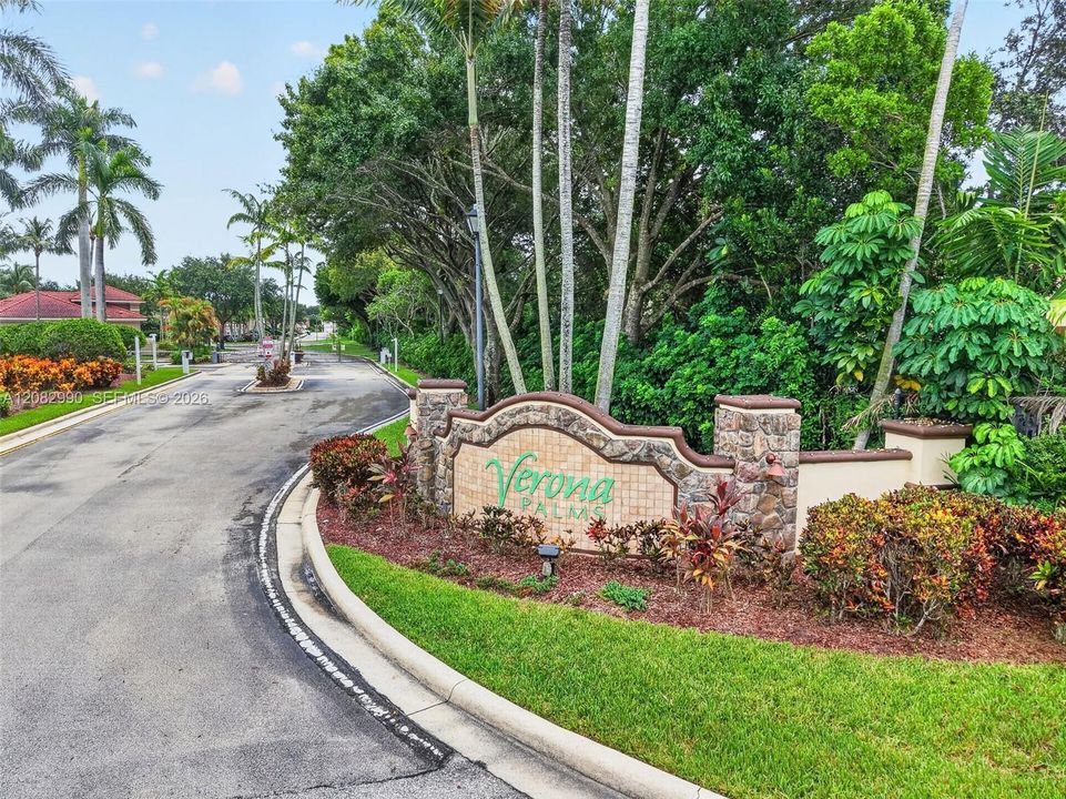 For Sale: $423,900 (3 beds, 2 baths, 1748 Square Feet)