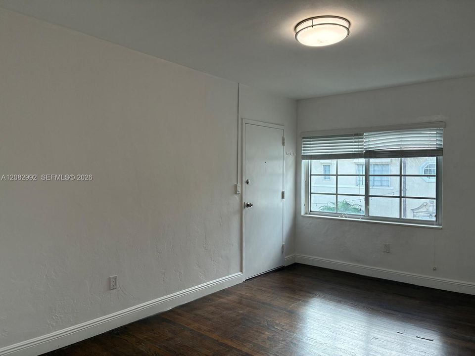 En Venta: $318,000 (2 camas, 1 baños, 789 Pies cuadrados)