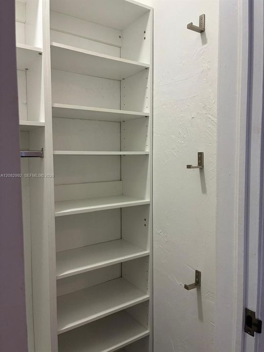 En Venta: $318,000 (2 camas, 1 baños, 789 Pies cuadrados)