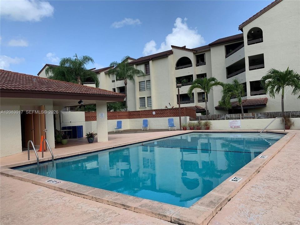En Venta: $320,000 (2 camas, 2 baños, 1334 Pies cuadrados)