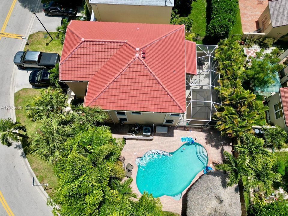 For Rent: $4,500 (4 beds, 2 baths, 2081 Square Feet)