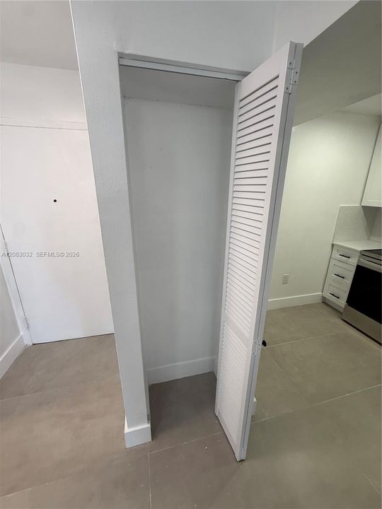En Venta: $270,000 (1 camas, 1 baños, 686 Pies cuadrados)
