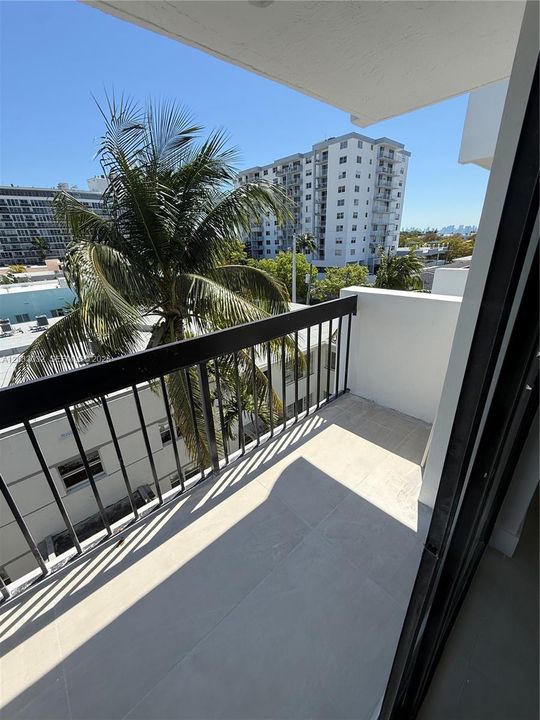 En Venta: $270,000 (1 camas, 1 baños, 686 Pies cuadrados)