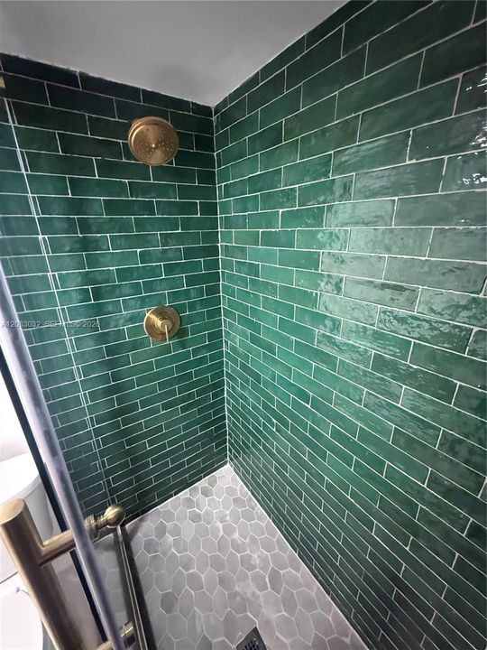 En Venta: $270,000 (1 camas, 1 baños, 686 Pies cuadrados)