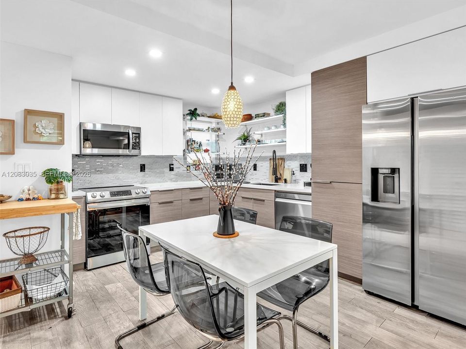 В аренду: $1,850 (1 спален, 1 ванн, 686 Квадратных фут)