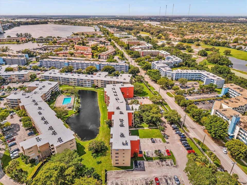 В аренду: $1,850 (1 спален, 1 ванн, 686 Квадратных фут)