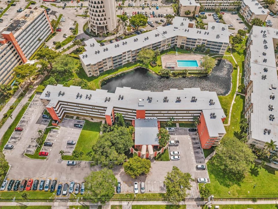 В аренду: $1,850 (1 спален, 1 ванн, 686 Квадратных фут)