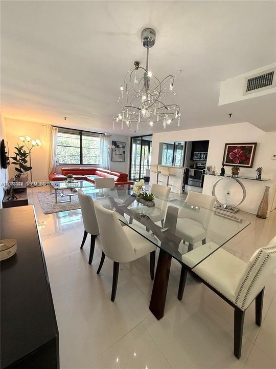 En Venta: $230,000 (2 camas, 2 baños, 1197 Pies cuadrados)