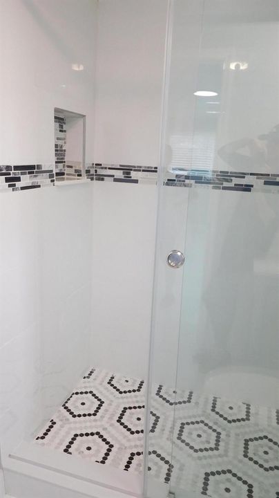 Principal bathroom