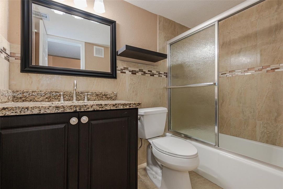 В аренду: $3,400 (3 спален, 3 ванн, 1686 Квадратных фут)