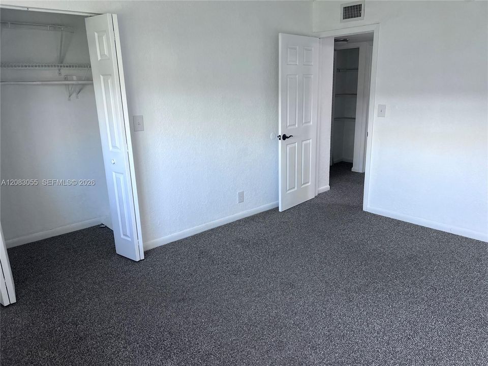 В аренду: $1,950 (2 спален, 1 ванн, 938 Квадратных фут)