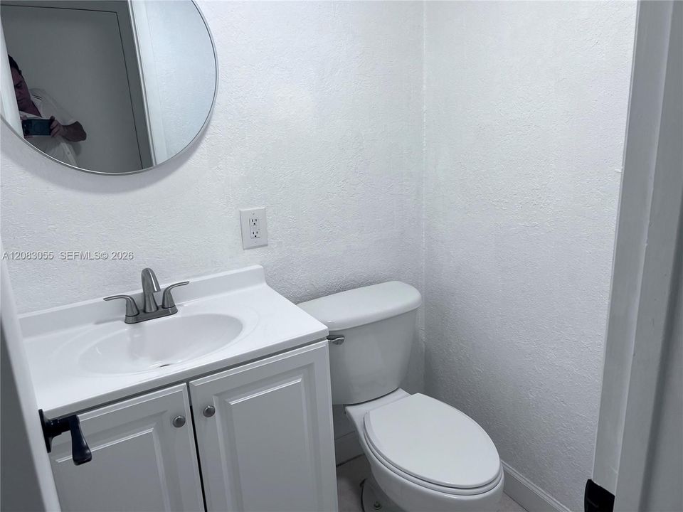 В аренду: $1,950 (2 спален, 1 ванн, 938 Квадратных фут)