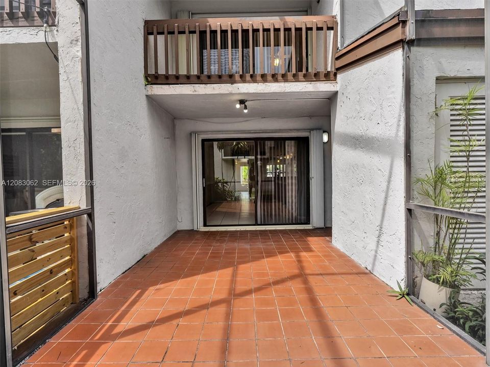 For Sale: $429,900 (2 beds, 2 baths, 1392 Square Feet)