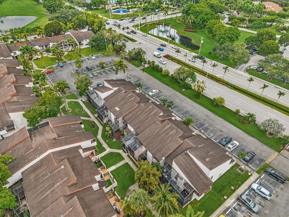 For Sale: $429,900 (2 beds, 2 baths, 1392 Square Feet)