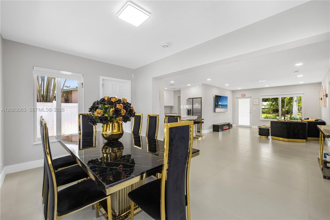 На продажу: $939,000 (3 спален, 2 ванн, 1460 Квадратных фут)