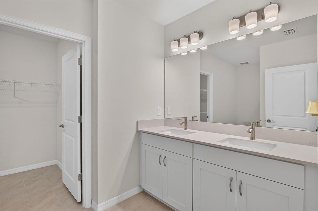 30-web-or-mls-P1387196