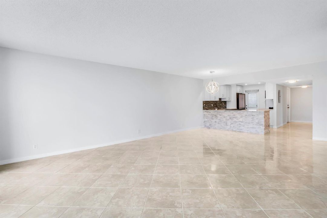 Living / Dining Room