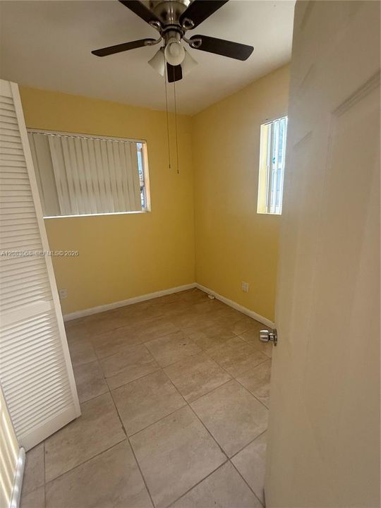 For Rent: $2,000 (2 beds, 1 baths, 800 Square Feet)