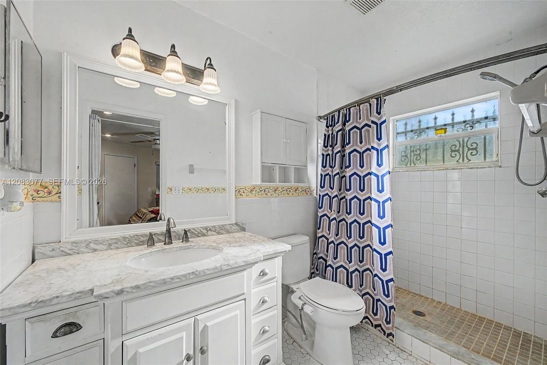 En Venta: $289,900 (3 camas, 2 baños, 1184 Pies cuadrados)