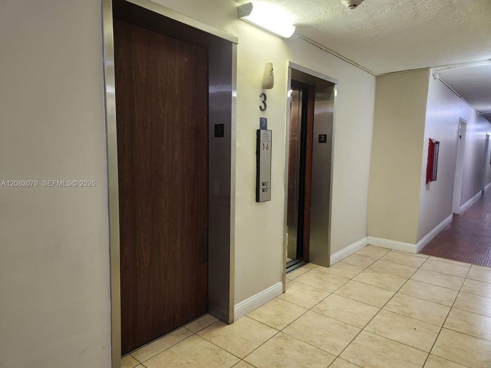En Renta: $1,950 (2 camas, 2 baños, 1080 Pies cuadrados)