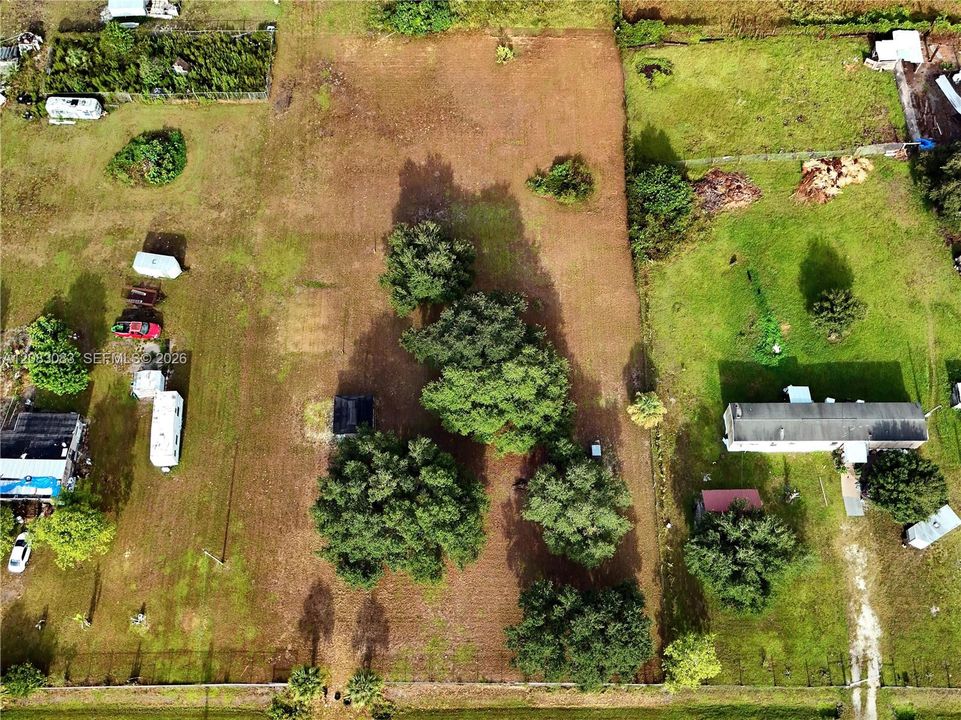 На продажу: $75,000 (1.25 acres)