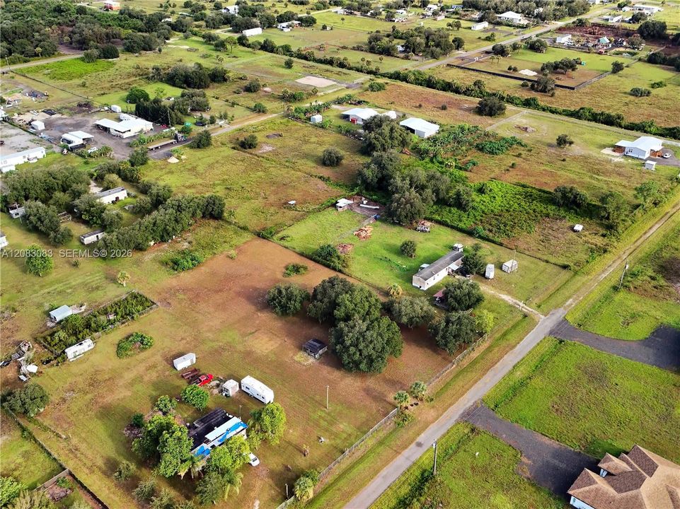 На продажу: $75,000 (1.25 acres)