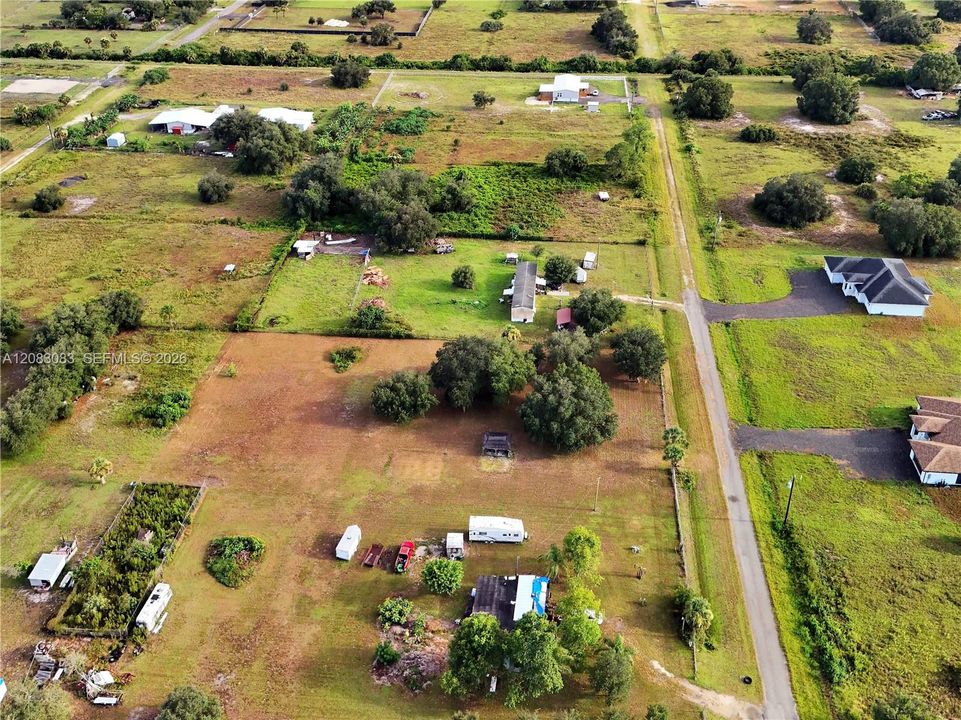 На продажу: $75,000 (1.25 acres)