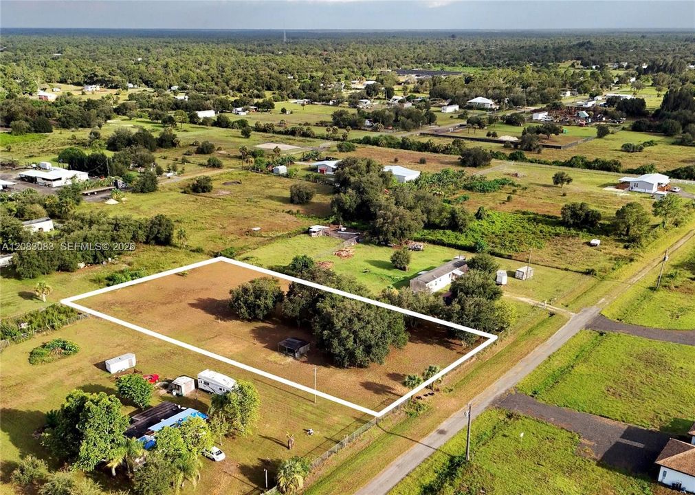 На продажу: $75,000 (1.25 acres)