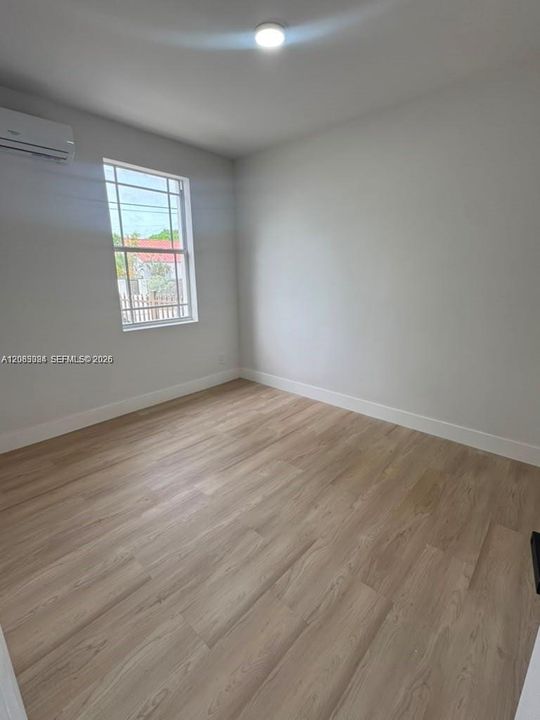 For Rent: $1,750 (1 beds, 1 baths, 598 Square Feet)