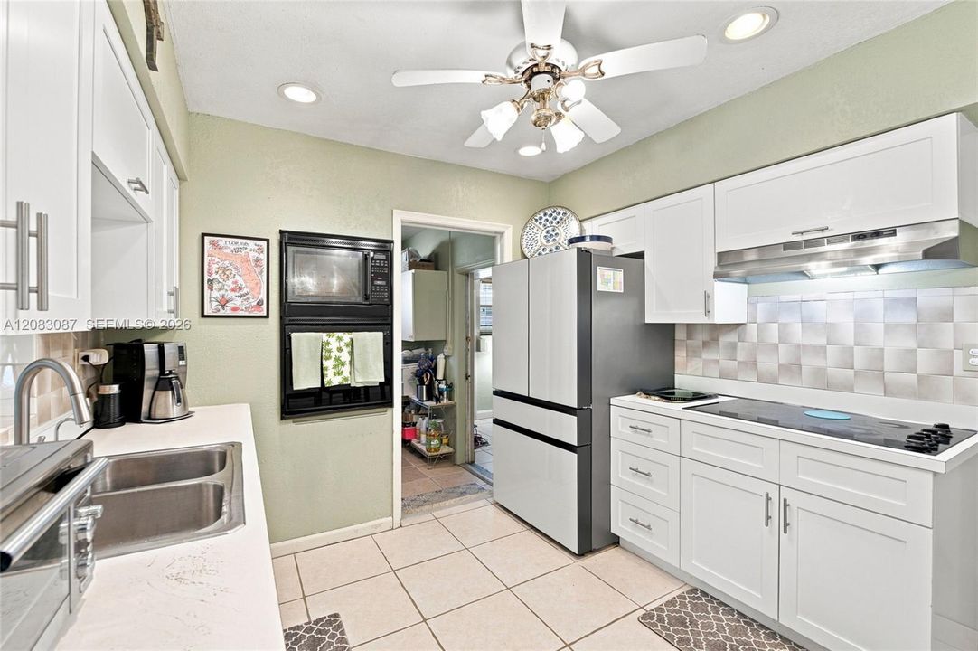 For Sale: $479,000 (4 beds, 2 baths, 1554 Square Feet)