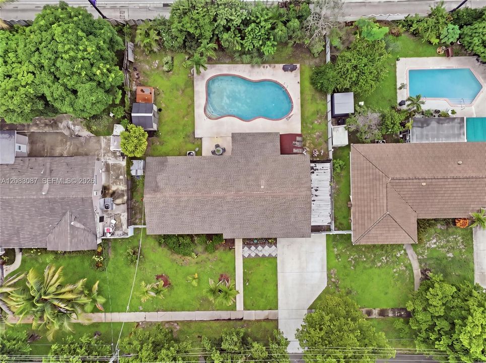 For Sale: $479,000 (4 beds, 2 baths, 1554 Square Feet)