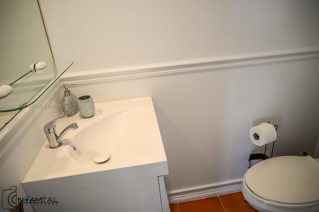 En Venta: $449,000 (1 camas, 1 baños, 675 Pies cuadrados)