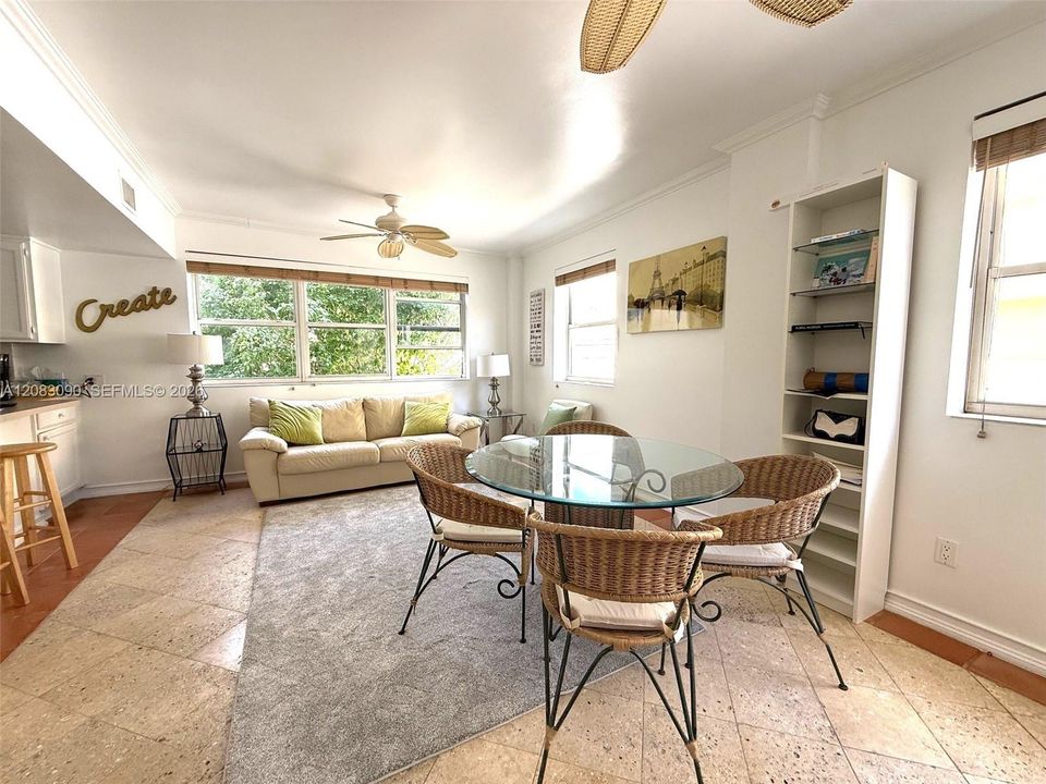 En Venta: $449,000 (1 camas, 1 baños, 675 Pies cuadrados)