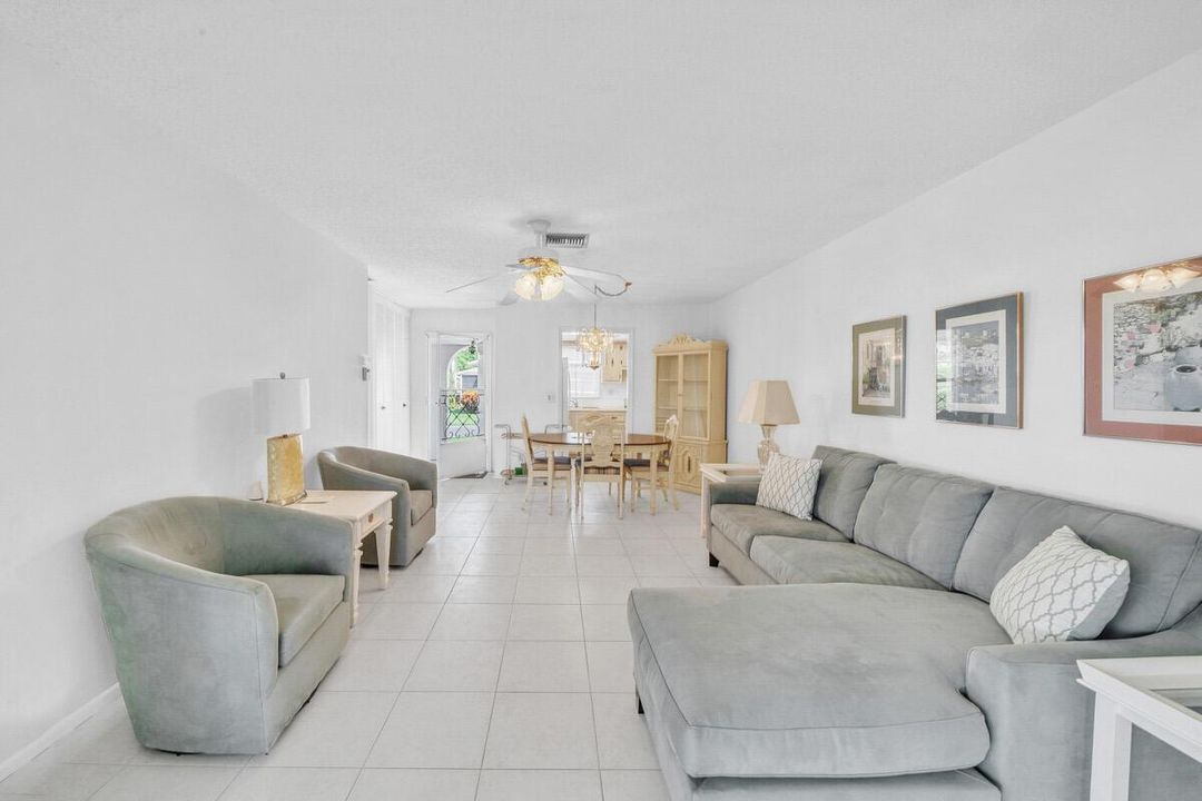 7 Living Area
