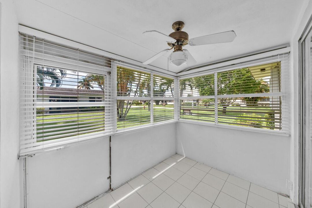 4 Patios (2)