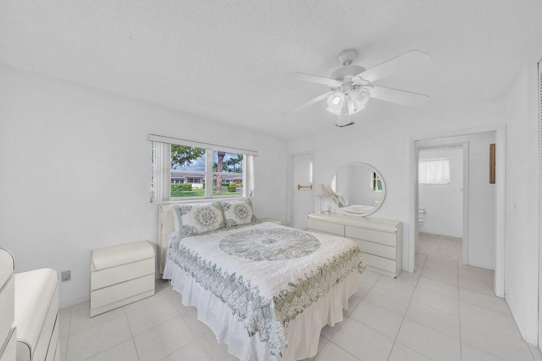 10 Bedroom (4)