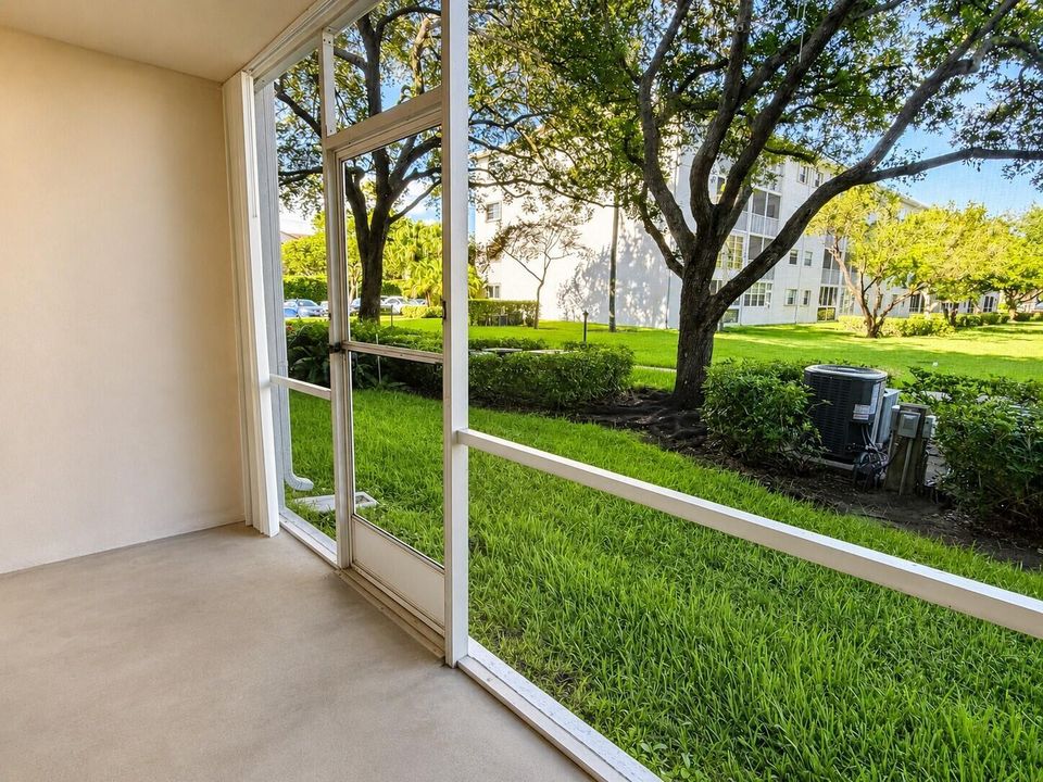 Screened Patio