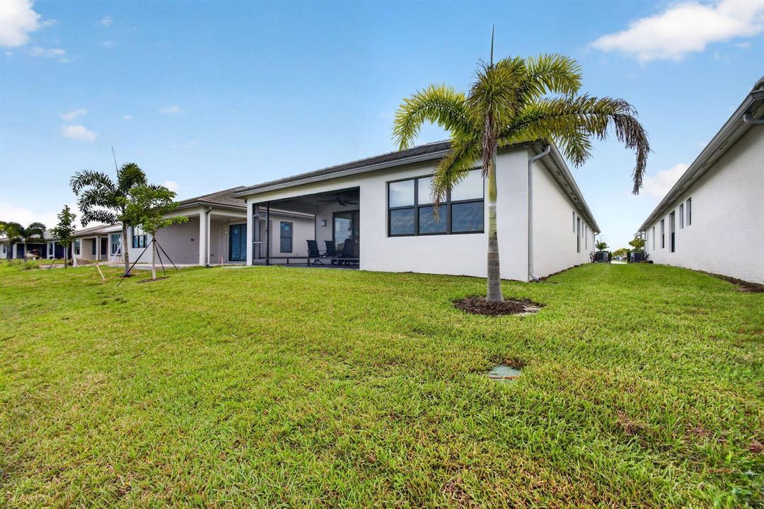 VALENCIA PARC 12408 SW Briny Bay Drive